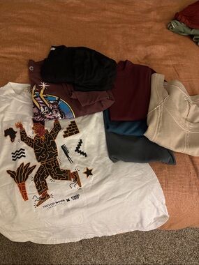 Bundle of graphic shirts, old navy snug fit ribbed shirts, pilcro and Amazon
